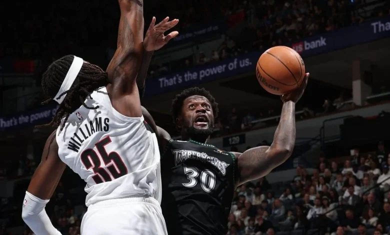 Timberwolves coach Chris Finch offers rare public criticism of Julius Randle in latest loss