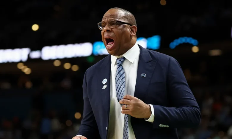 Time to see how serious UNC is about basketball. Go get Todd Golden