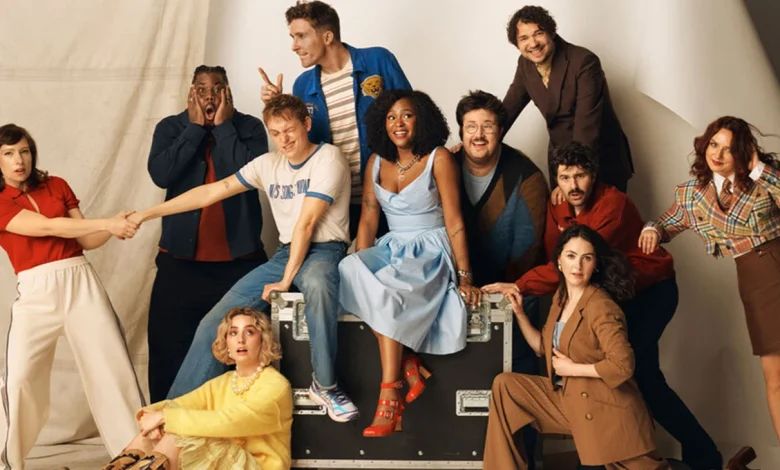 Tina Fey Hosts Promising Spinoff