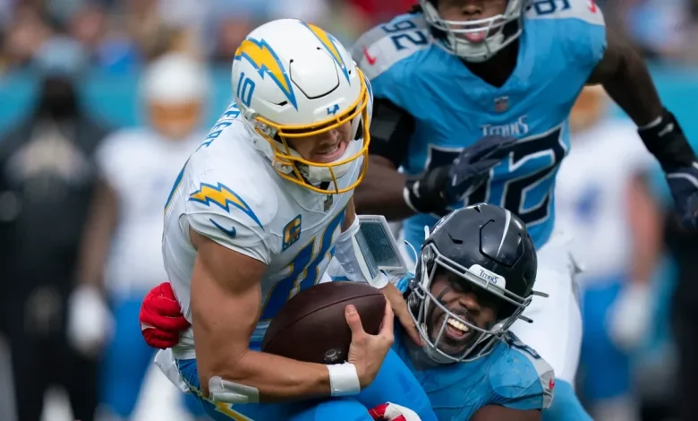 Titans DL Sebastian Joseph-Day signing with Steelers, per report