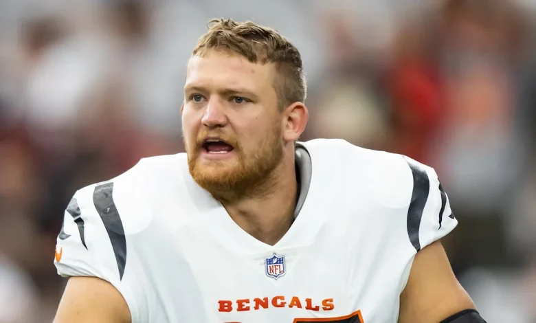 Titans Sign Joe Burrow’s Former Guard