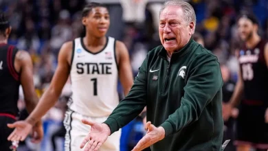 Tom Izzo may be fighting college basketball’s unwinnable fight, but he’s thriving anyway