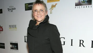 Tony-nominated actor Mary Beth Hurt dies at 79