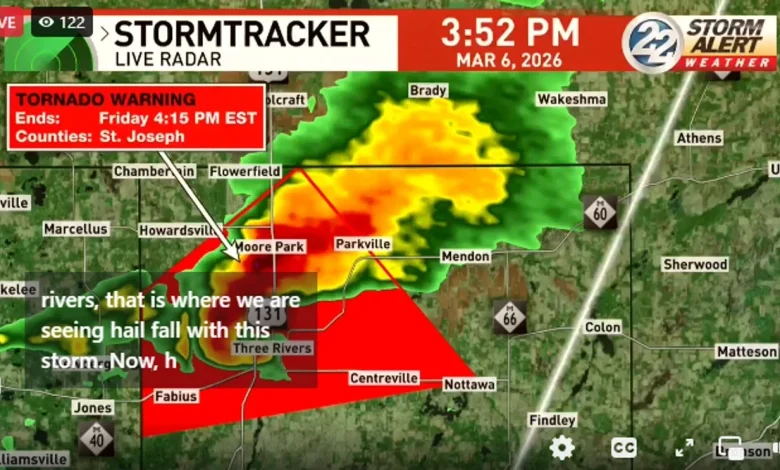 Tornado warning for Cass and St Joseph Counties in Michigan