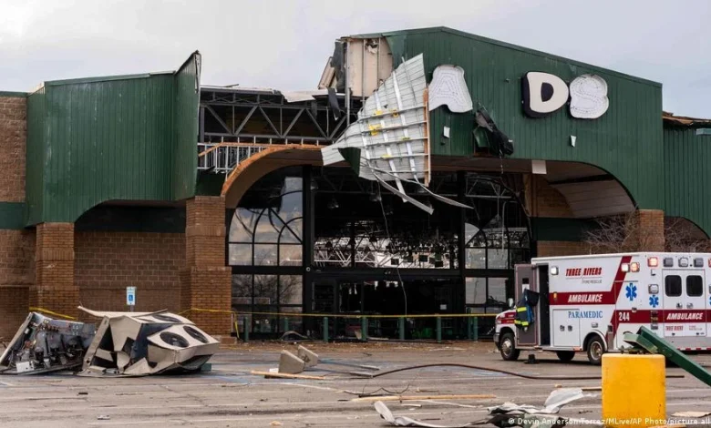 Tornadoes kill several people in Michigan, Oklahoma