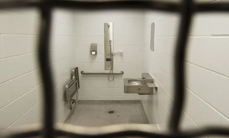 Toronto jail guard arrested in the wake of the Project South police corruption scandal