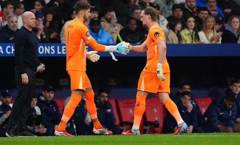 Tottenham goalkeeper Antonin Kinsky makes two brutal errors, subbed after 15 minutes