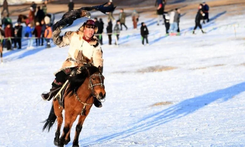 Traditional Eagle Festival celebrates nomadic heritage in Mongolia