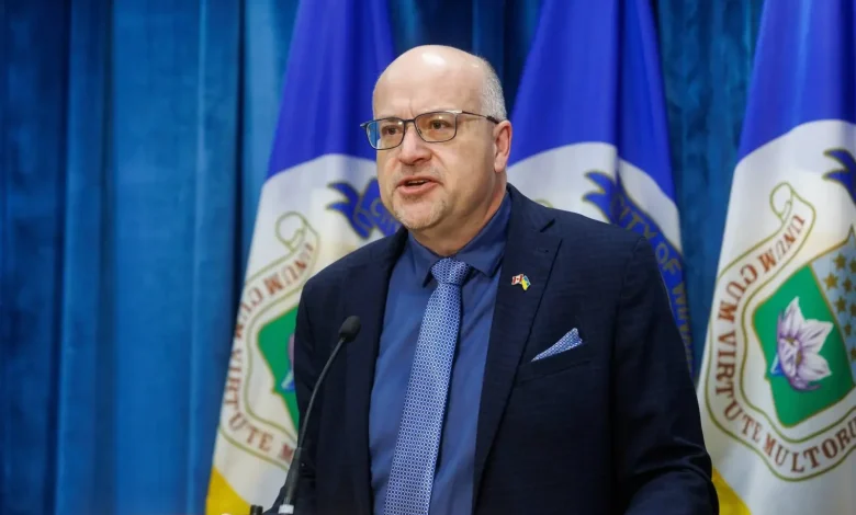 Transcona Coun. Wyatt charged with sex assault