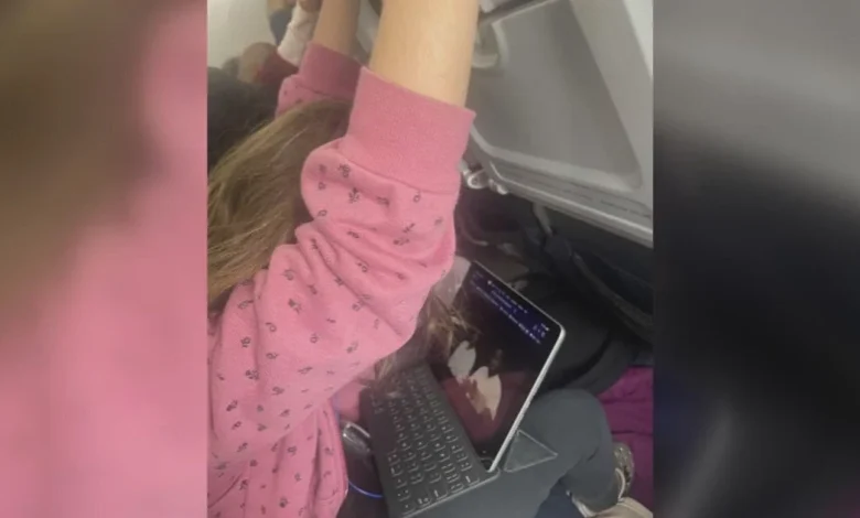 Travelers rattled after flight to O'Hare is diverted to Detroit due to unruly passenger