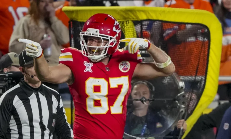 Travis Kelce agrees to one-year, $12 million deal with Chiefs