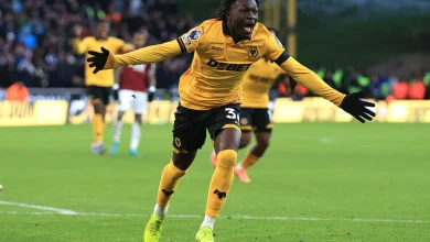 Treinador do Wolves deixa elogios a Mateus Mané: «Tem um enorme potencial»
