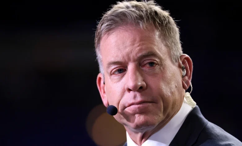 Troy Aikman plans to continue to work with the Dolphins "in some capacity"