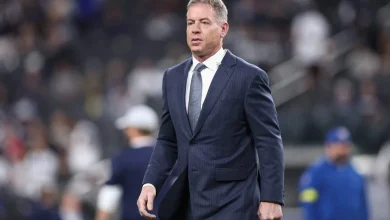 Troy Aikman says he will continue role with Dolphins after consulting on GM hire