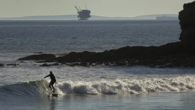 Trump administration sets stage to OK controversial offshore oil plan