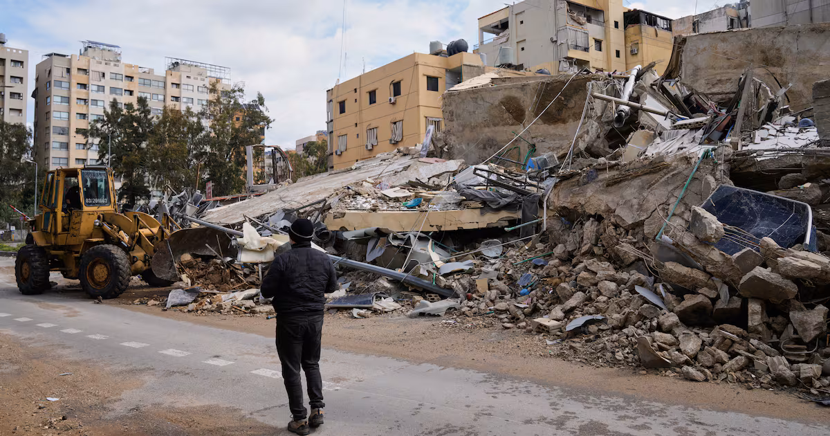 Trump says he’s demanded about 7 countries send warships to keep Strait of Hormuz open