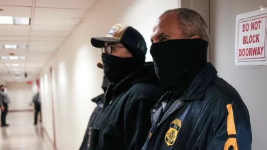 Trump says he's sending federal immigration agents to airports on Monday amid DHS shutdown