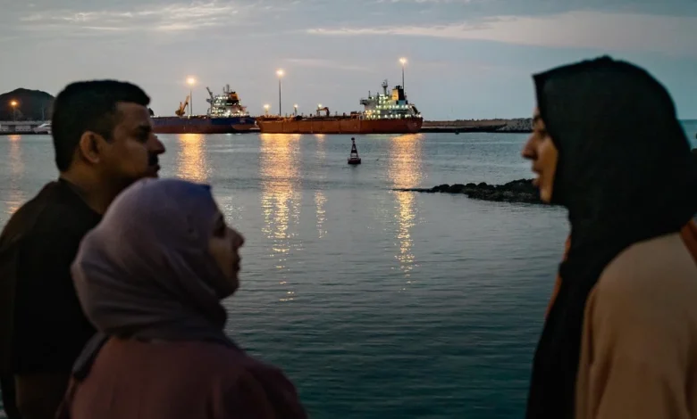 Trump says ultimatum for Iran to reopen Strait of Hormuz postponed amid negotiations