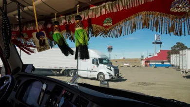 Trump’s cancellation of licenses for immigrant truckers takes effect - The Washington Post