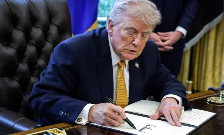 Trump's signature to appear on paper currency in a first for a sitting president