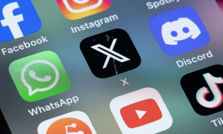 Twitter down: Is X/Twitter down? Outage hits UK, USA and Canada