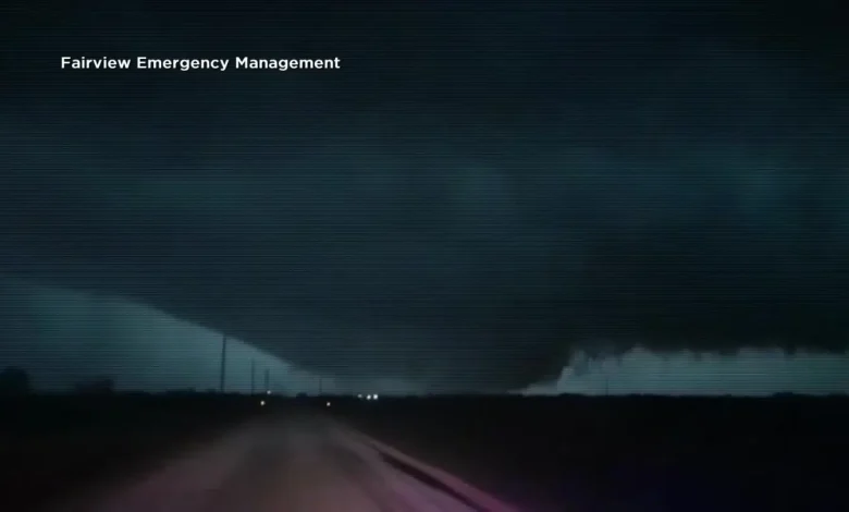 Two dead after vehicle is hit by "tornadic" weather in Major County