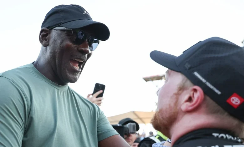 Tyler Reddick channels Michael Jordan with first three-peat