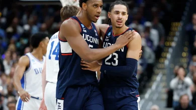 UConn comes back from 19 down to stun Duke with last-second 3, punch last ticket to Final Four with historic rally
