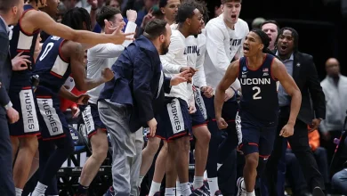 UConn vs. Duke live updates: Men’s March Madness 2026 Elite Eight predictions, odds and latest