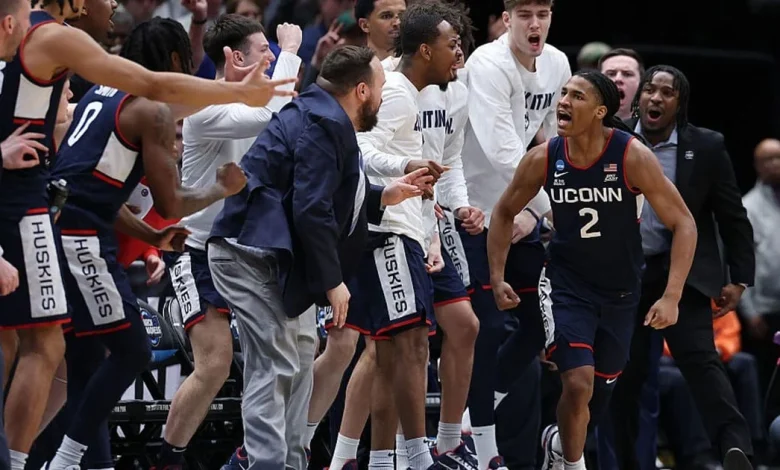 UConn vs. Duke live updates: Men’s March Madness 2026 Elite Eight predictions, odds and latest