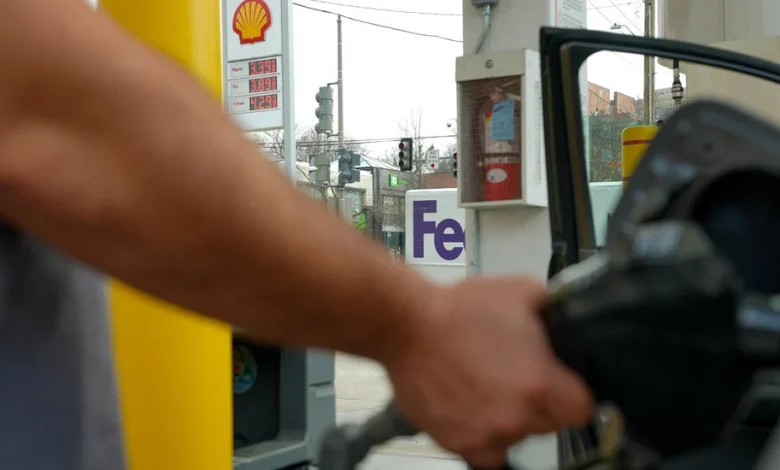 U.S. Gasoline Prices, Rising Again, Hit $3.48 a Gallon