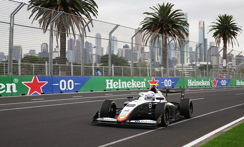 Ugochukwu beats Slater to win first FIA F3 feature race of 2026