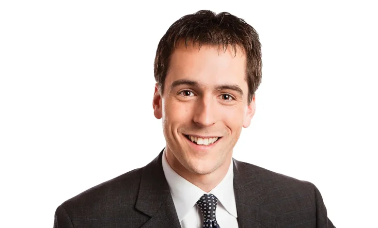 Un ex-député du Bloc québécois a été arrêté pour agressions sexuelles sur des mineurs