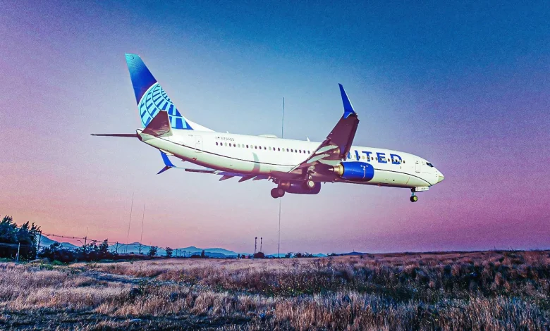 United Airlines Might Kick You Off A Flight For Not Wearing Headphones