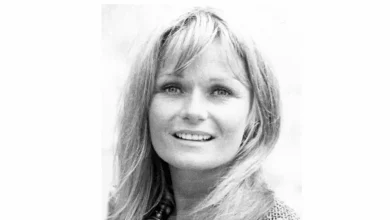Valerie Perrine, ‘Superman’ Actress and ‘Lenny’ Oscar Nominee, Dies at 82
