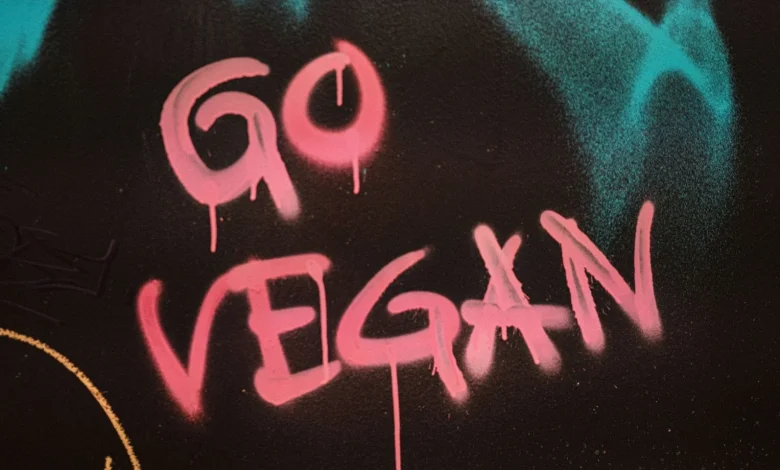 Vegans develop complex skills to navigate an omnivorous society, new Concordia research shows