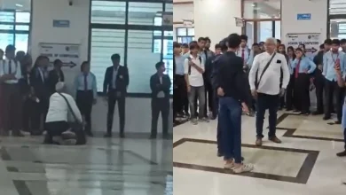 Video: Father Confronts And Beats Student For Harassing Daughter At Pune College