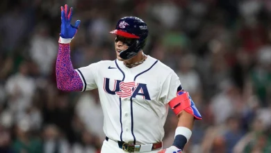 WBC roundup: U.S. hangs on to beat Mexico as three teams advance to QFs