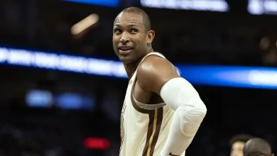 Warriors-Jazz Injury Report Features 2 Currys, Porzingis, Markkanen, Horford