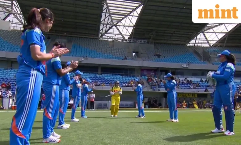 Watch: Indian players line up for a guard of honour tribute as Alyssa Healy plays her final ODI match