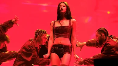 Watch Jennie Perform Tame Impala’s ‘Dracula’ in Hong Kong