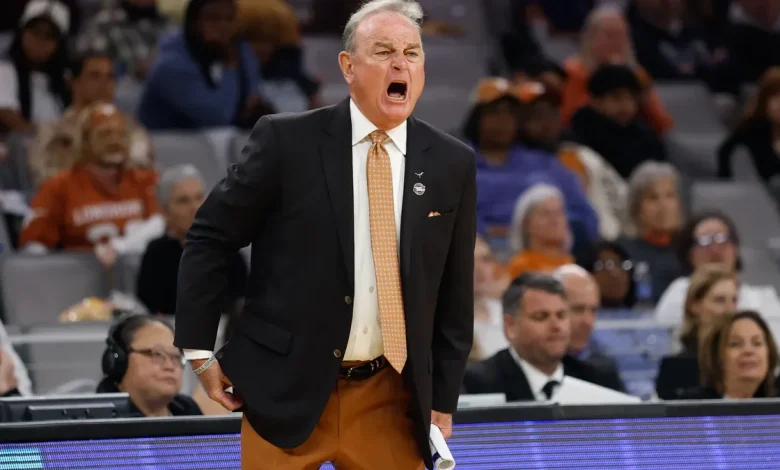 Watch Texas' Vic Schaefer and Madison Booker play a hilarous round of two truths and a lie