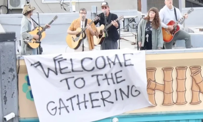 Weezer Play Pop-Up Rooftop Gig to Mark 'The Gathering' Tour