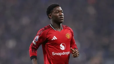 Wes Brown names 'perfect' midfield partner for Kobbie Mainoo at Man Utd