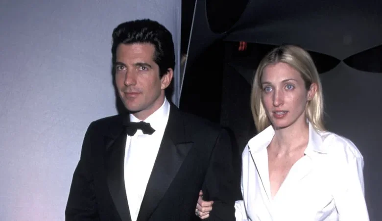 Where Is John F. Kennedy Jr. Really Buried? All About Burial at Sea with Carolyn & Lauren Bessette | American Love Story, Carolyn Bessette, John F. Kennedy Jr., Lauren Bessette, Love Story | Celebrity News and Gossip | Entertainment, Photos and Videos