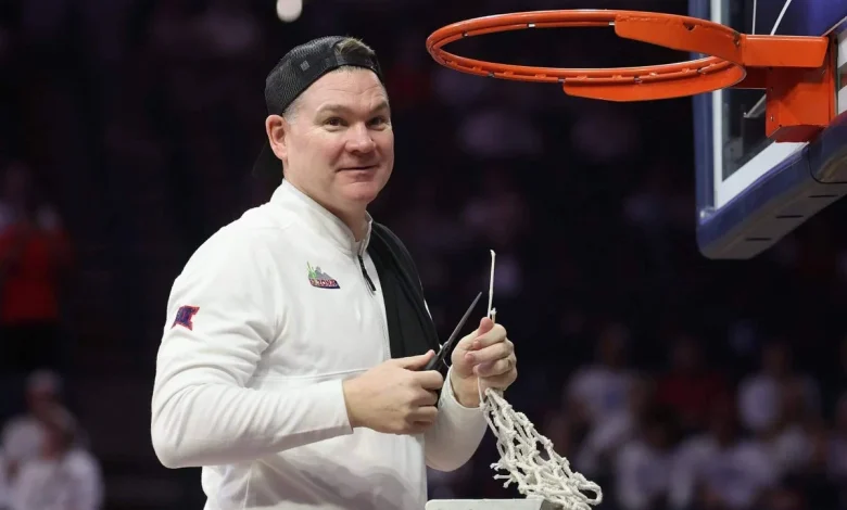 Who could replace Hubert Davis at UNC? Billy Donovan, Tommy Lloyd and more candidates