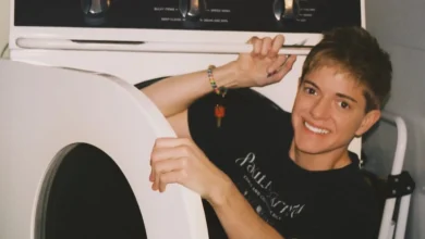 Who is Mae Martin? Meet the Toronto native hosting this year’s JUNO Awards