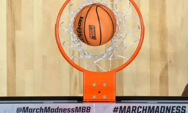 Who's in Final Four? Updated March Madness bracket, NCAA Tournament schedule