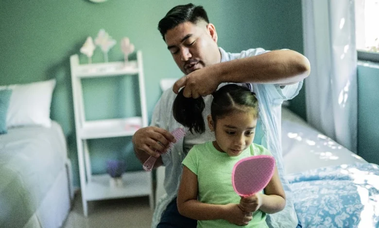 Why India doesn't teach fathers to tie ponytails