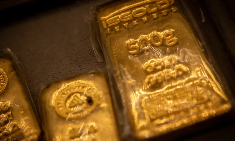 Why aren’t gold prices rising, despite Iran war uncertainty?